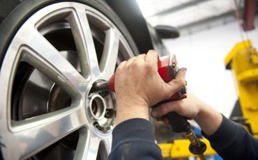 How to handle problems of Car Wheels by Yourself?