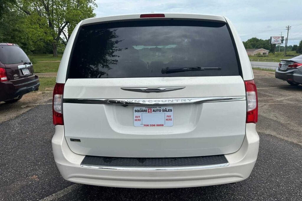 2012 Chrysler Town & Country