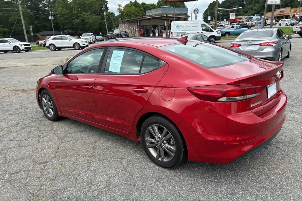 2018 Hyundai Elantra