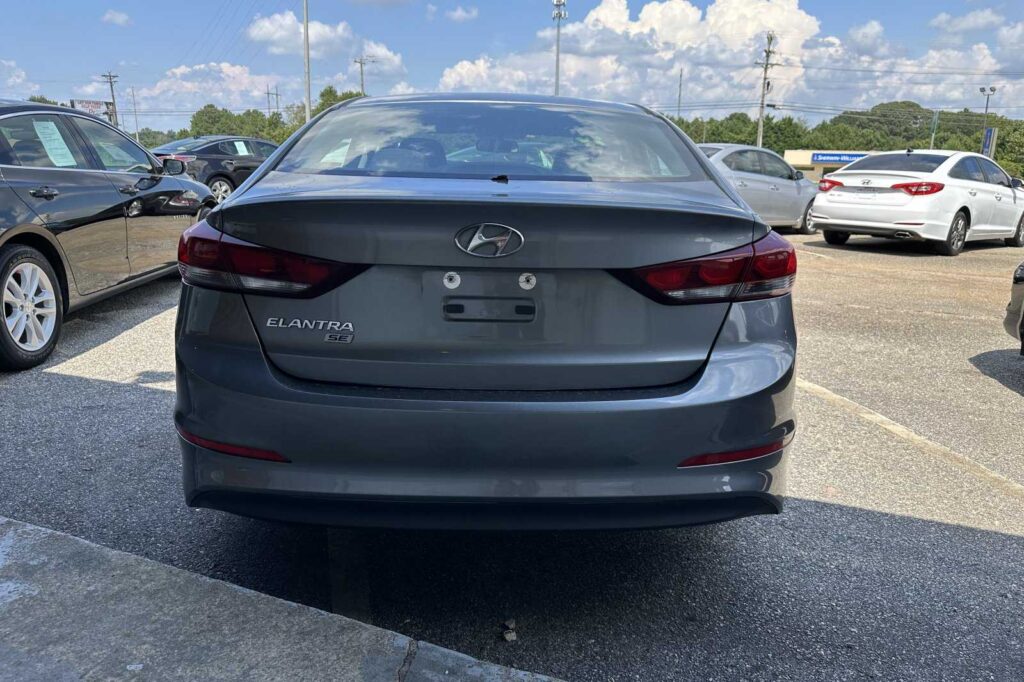 2018 Hyundai Elantra