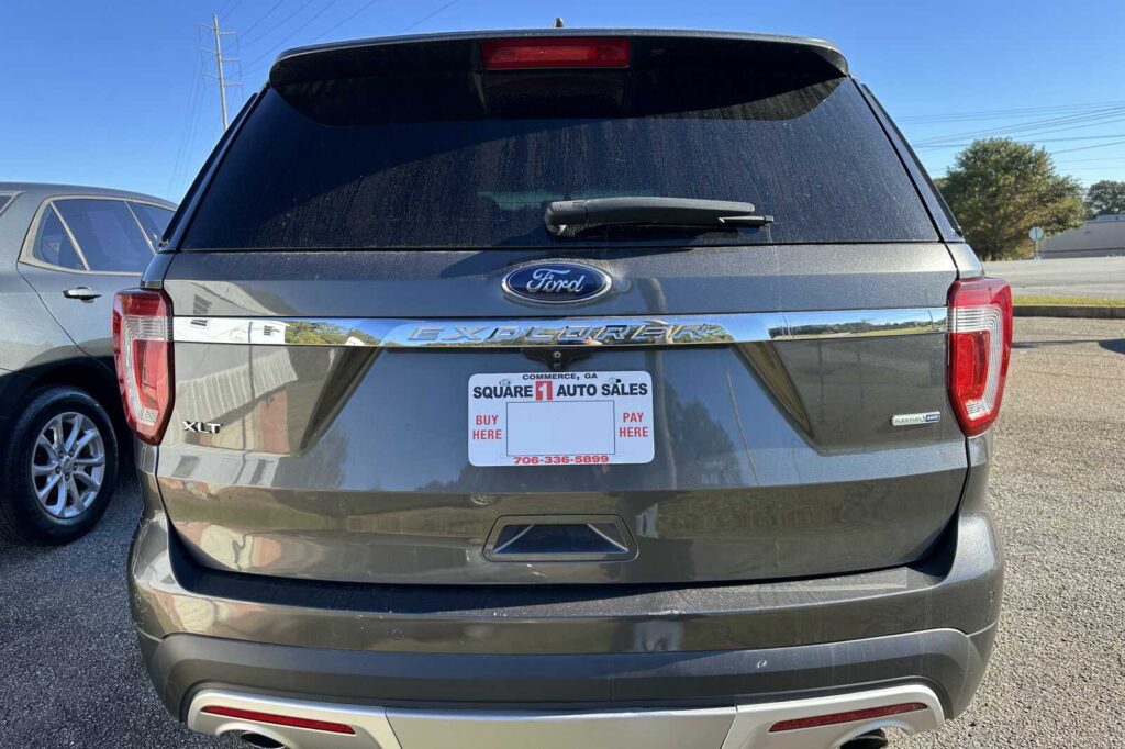 2016 Ford Explorer