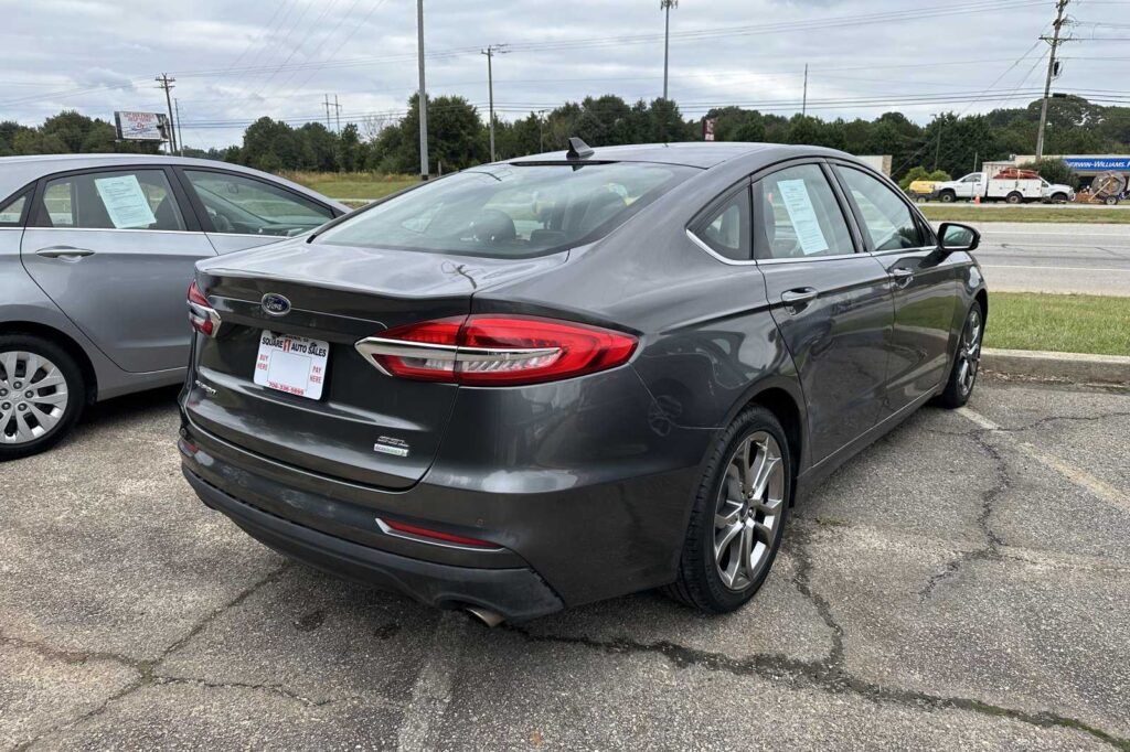 2020 Ford Fusion