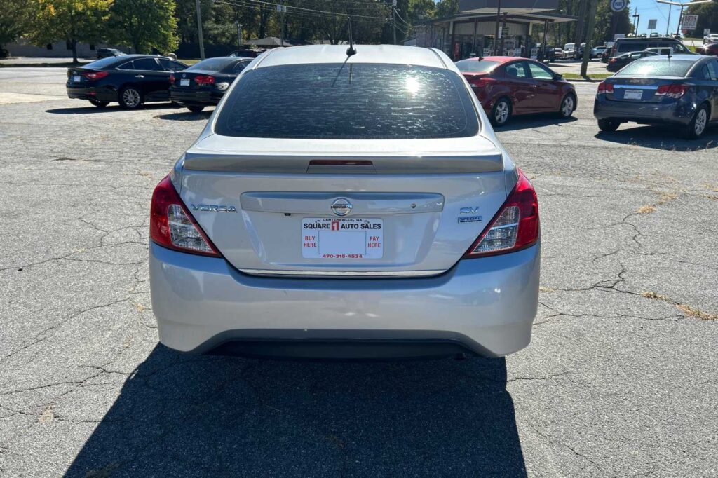 2019 Nissan Versa