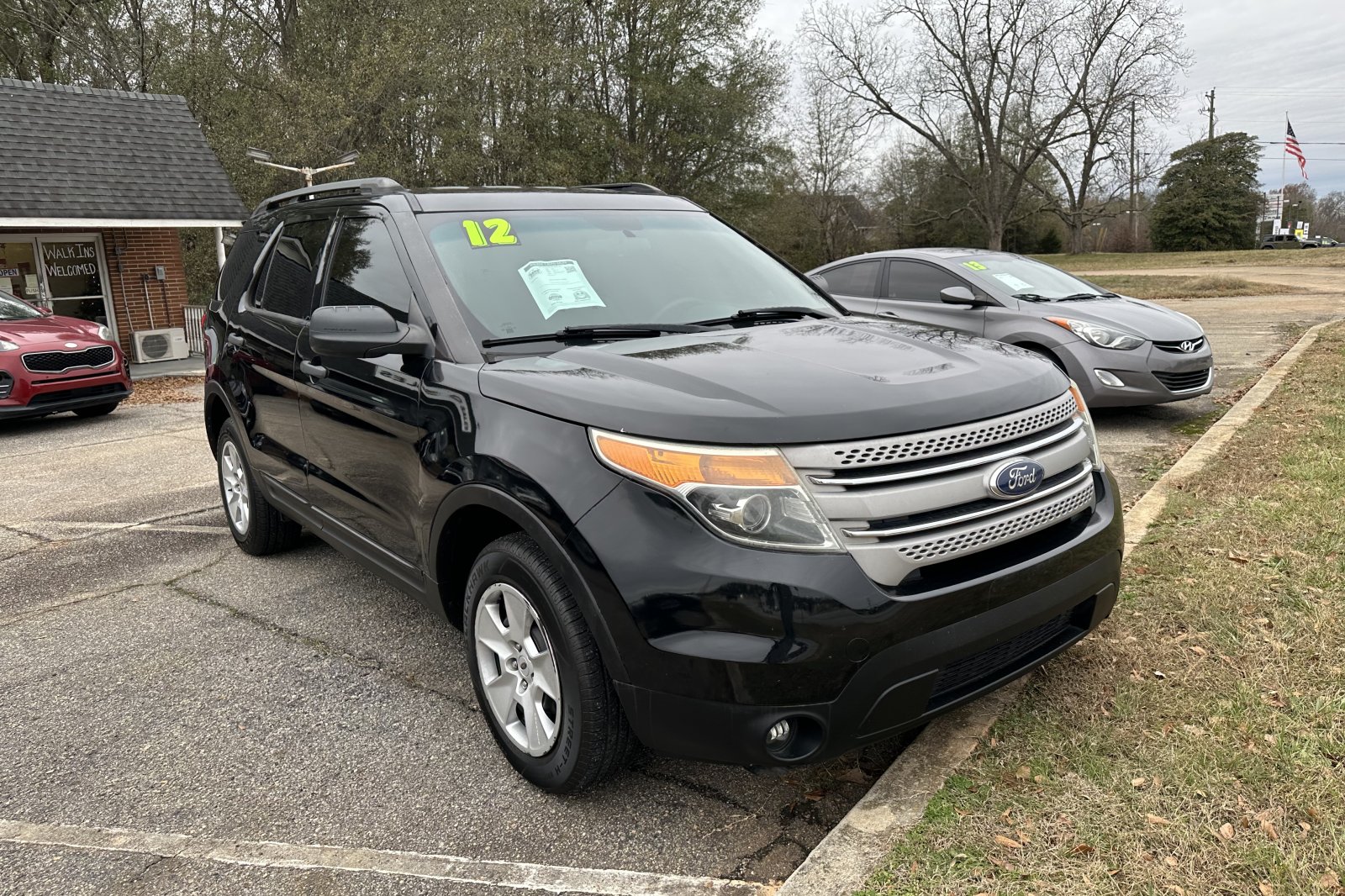 2012 Ford Explorer Base's photo