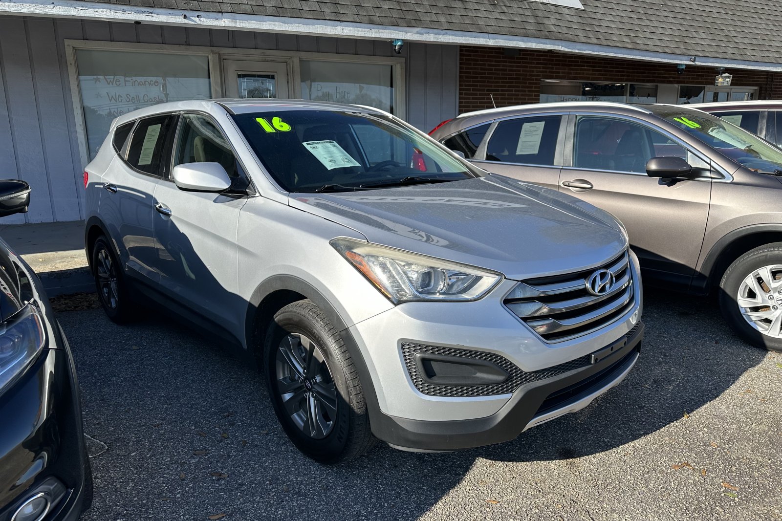 2016 Hyundai Santa Fe Sport's photo