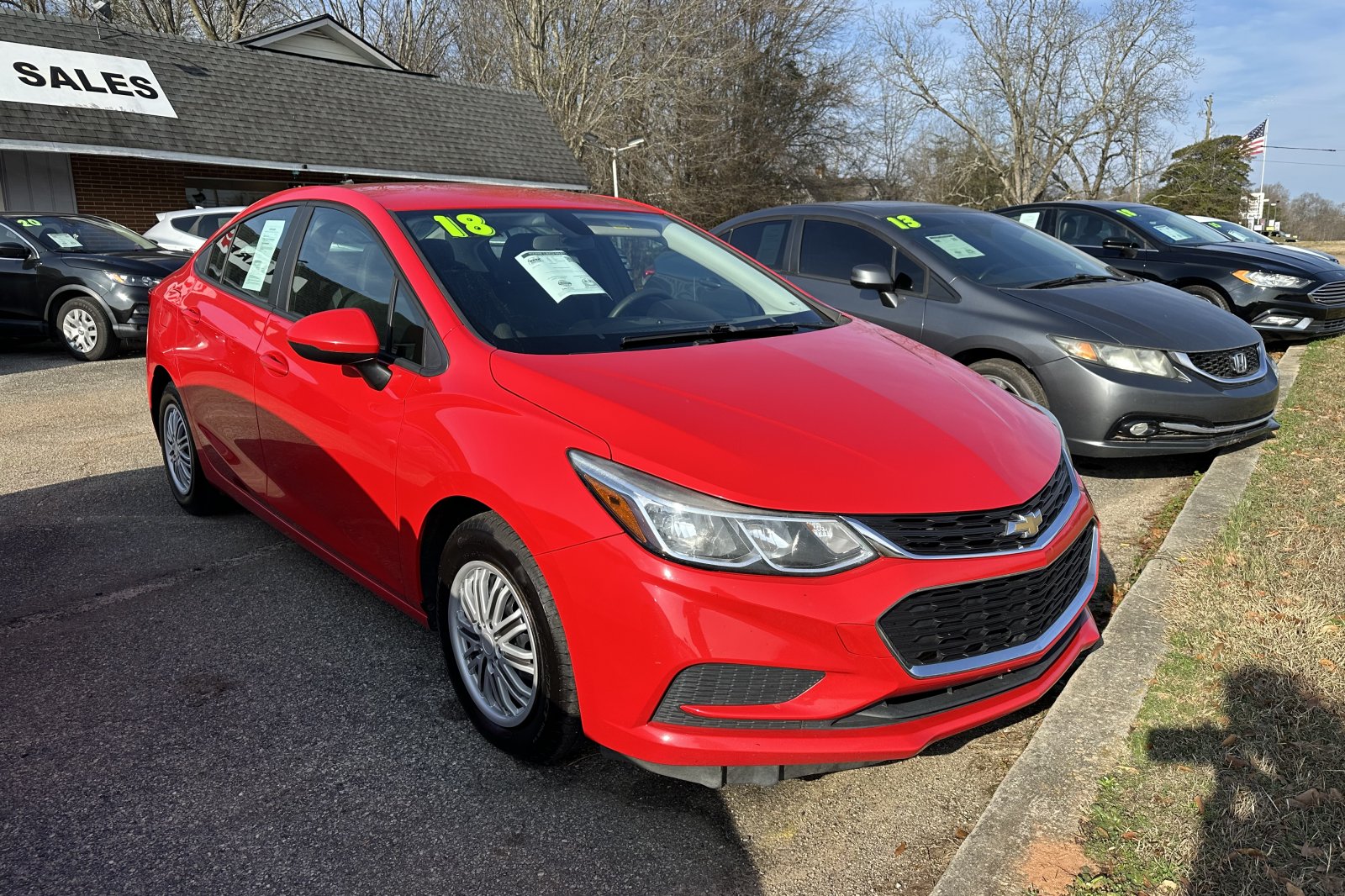 2018 Chevrolet Cruze LS's photo