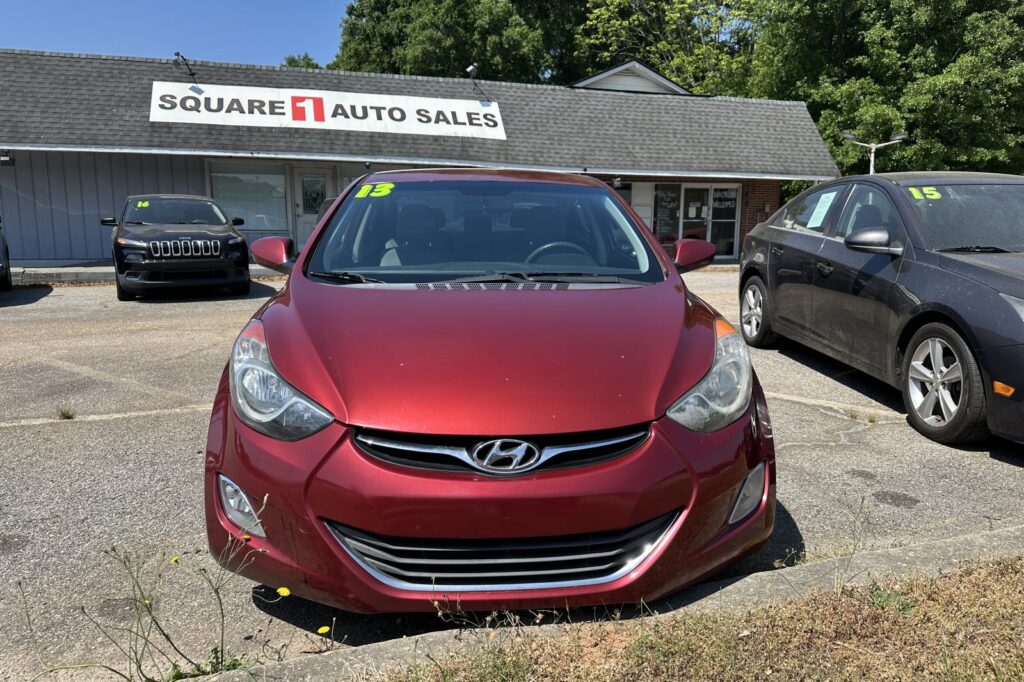 2013 HYUNDAI ELANTRA