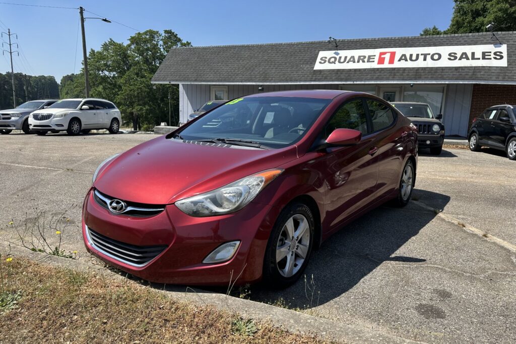 2013 HYUNDAI ELANTRA