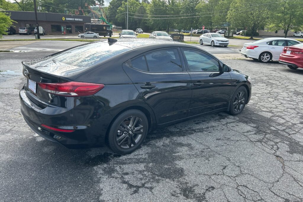 2018 HYUNDAI ELANTRA