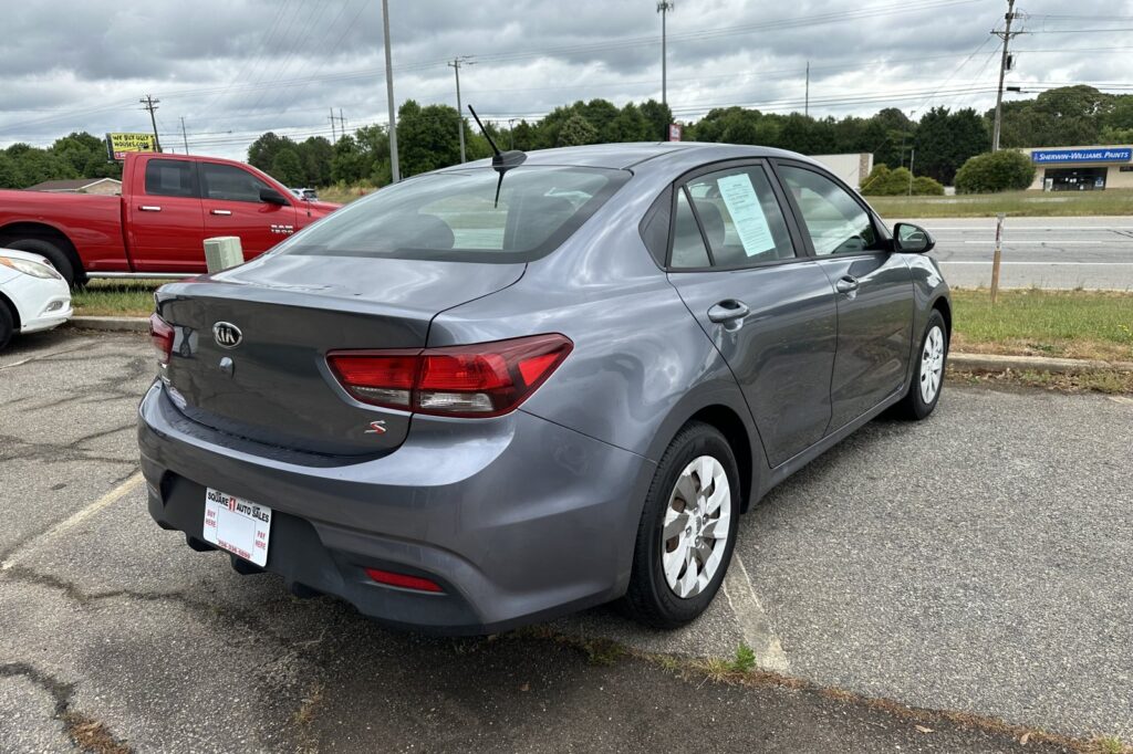 2019 KIA RIO