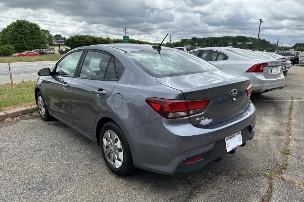 2019 KIA RIO