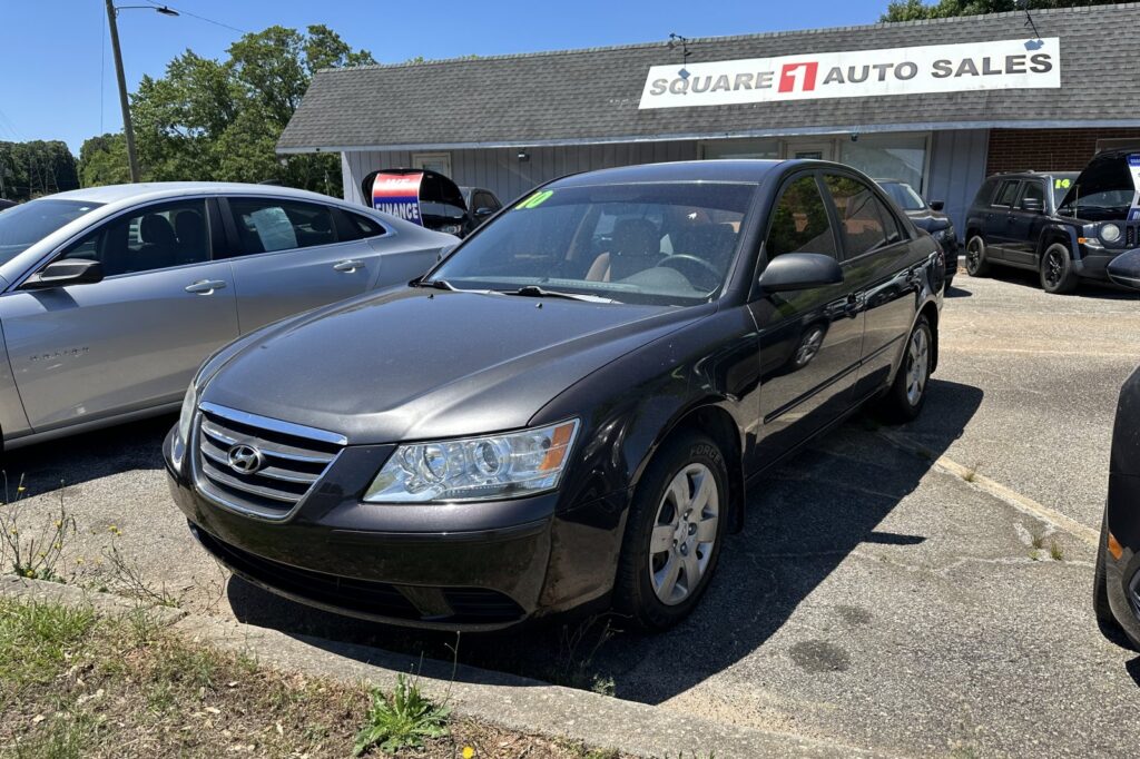 2010 HYUNDAI SONATA