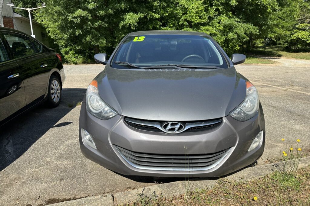 2013 HYUNDAI ELANTRA