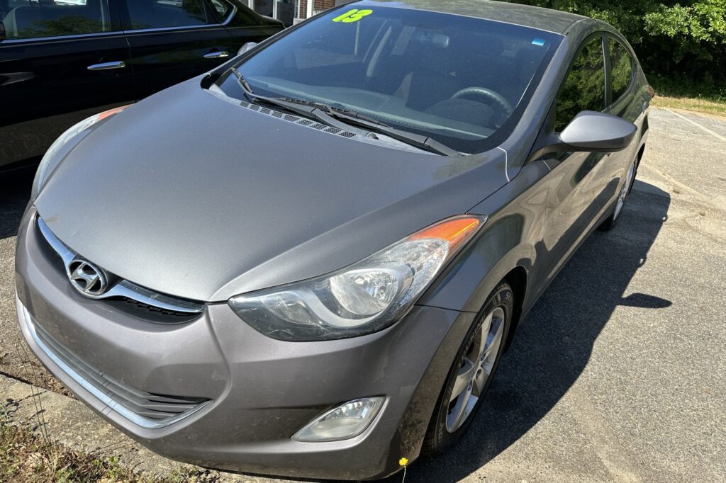 2013 HYUNDAI ELANTRA