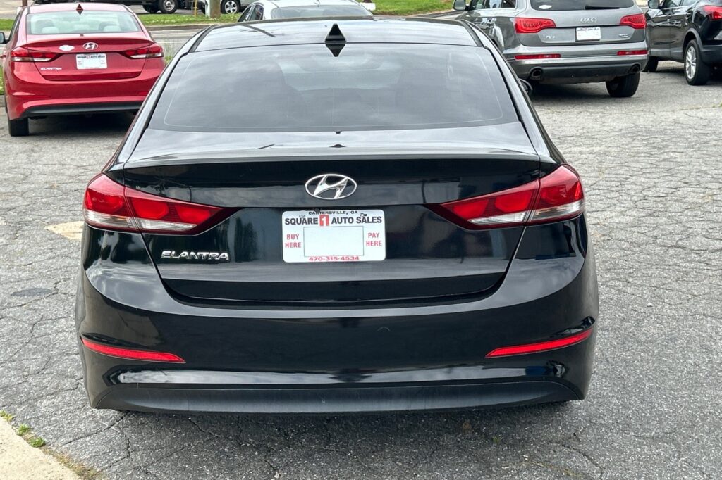 2017 HYUNDAI ELANTRA