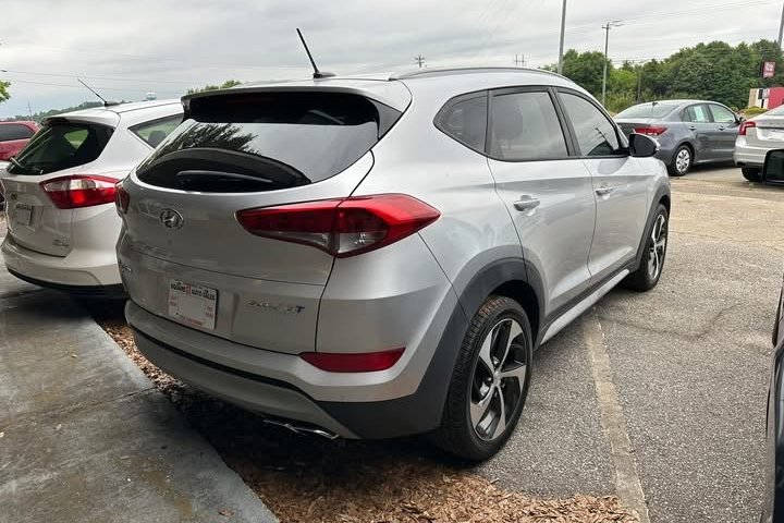 2017 HYUNDAI TUCSON