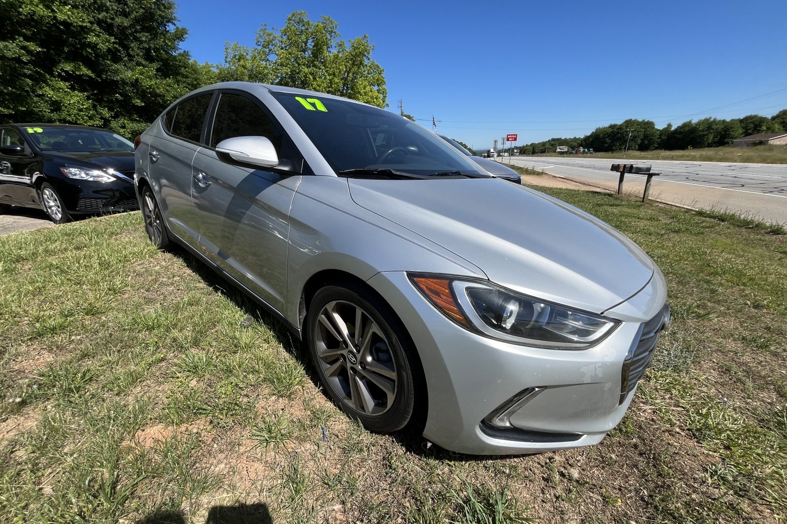 2017 Hyundai Elantra 2.0 Limited A/T's photo
