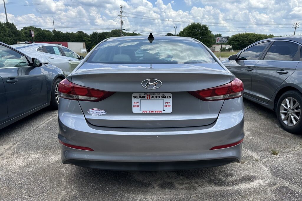 2017 HYUNDAI ELANTRA
