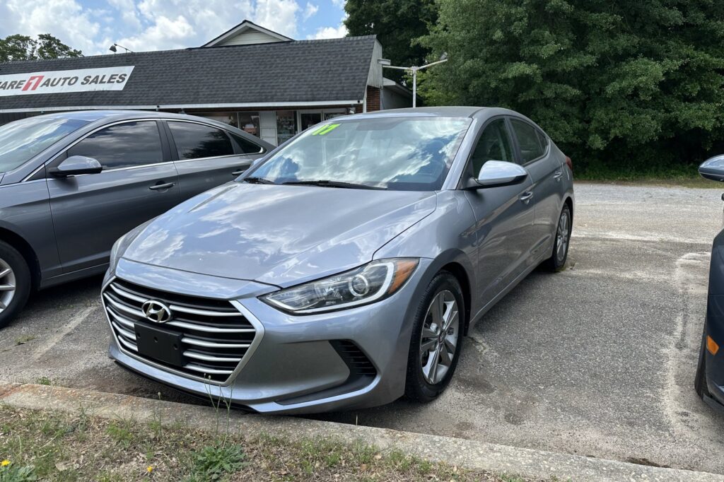 2017 HYUNDAI ELANTRA