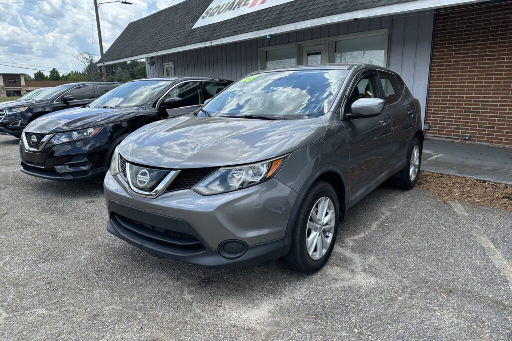 2018 NISSAN ROGUE SPORT S; SL SL