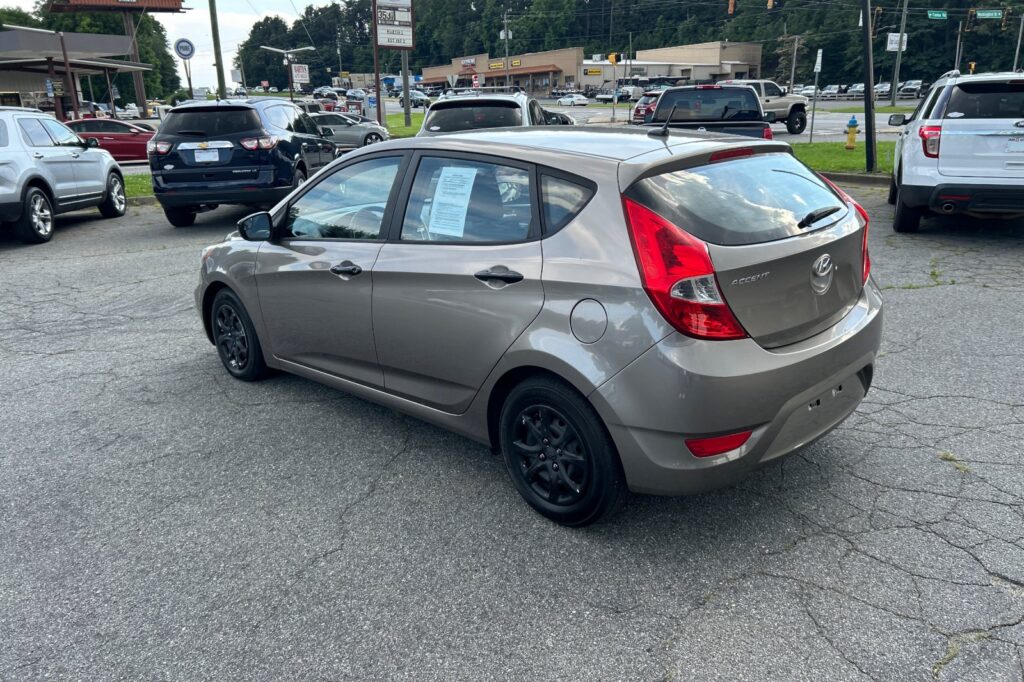 2014 Hyundai Accent SE