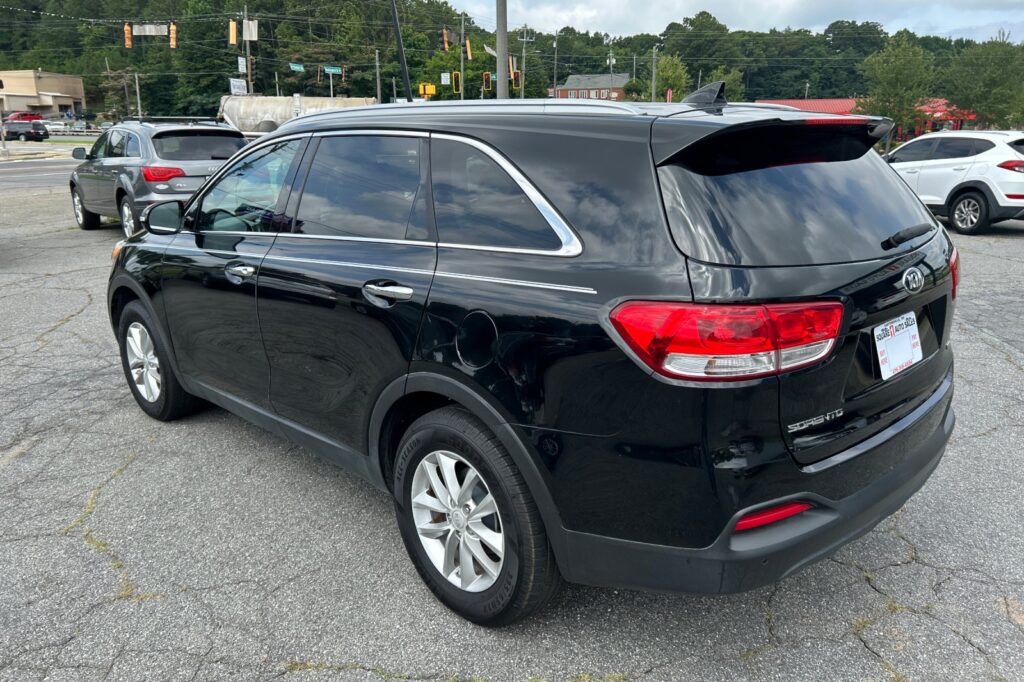 2017 Kia Sorento L