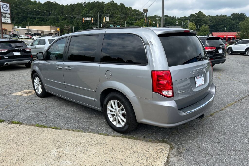 2016 DODGE GRAND CARA