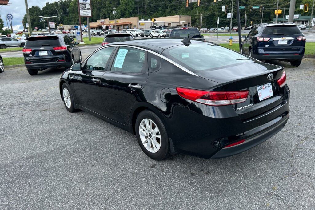2016 Kia Optima LX