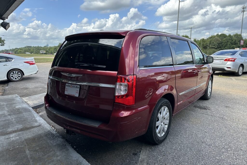 2016 Chrysler Town & Country