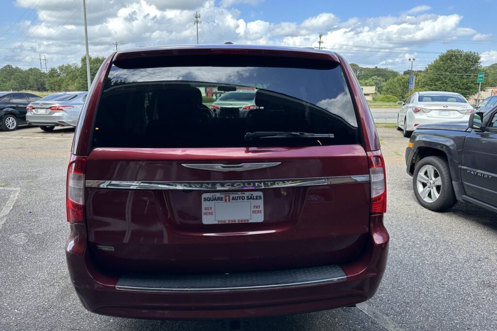 2016 Chrysler Town & Country