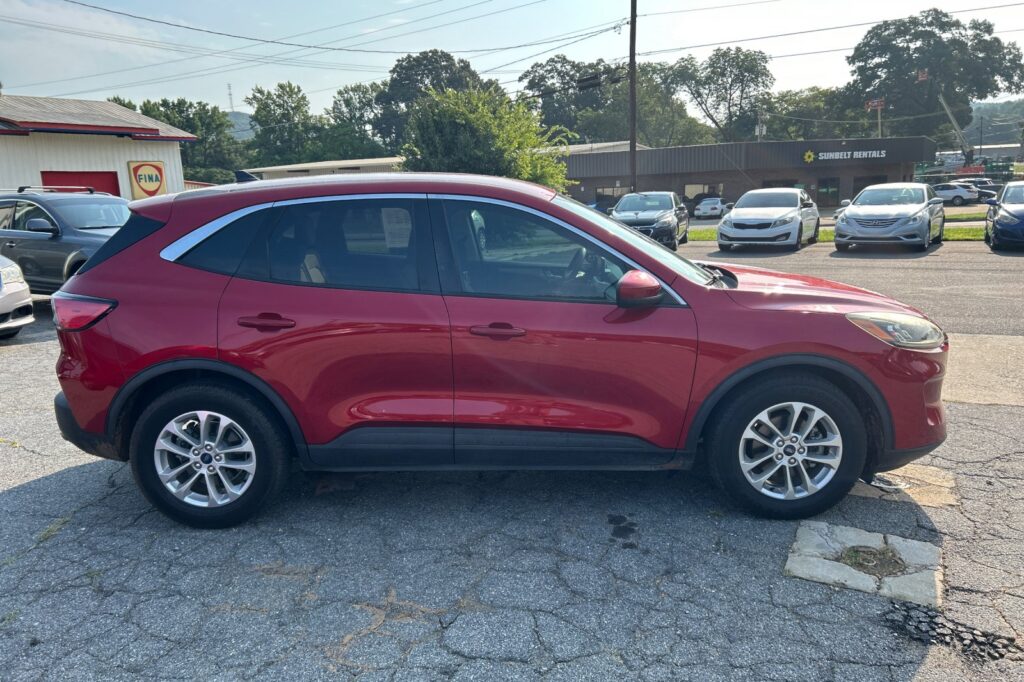 2020 Ford Escape