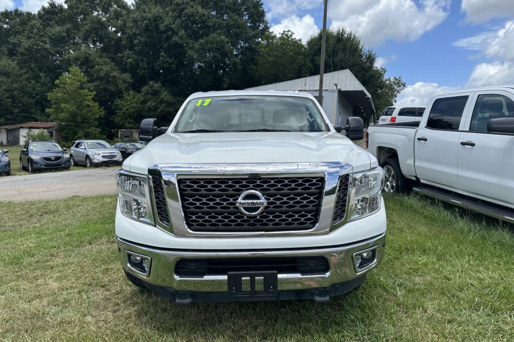2017 Nissan Titan