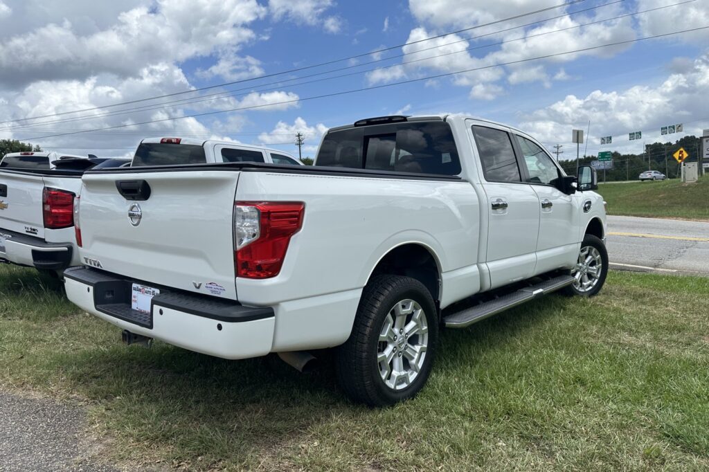 2017 Nissan Titan