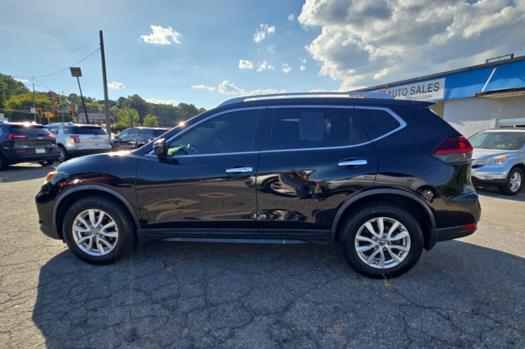2020 Nissan Rogue