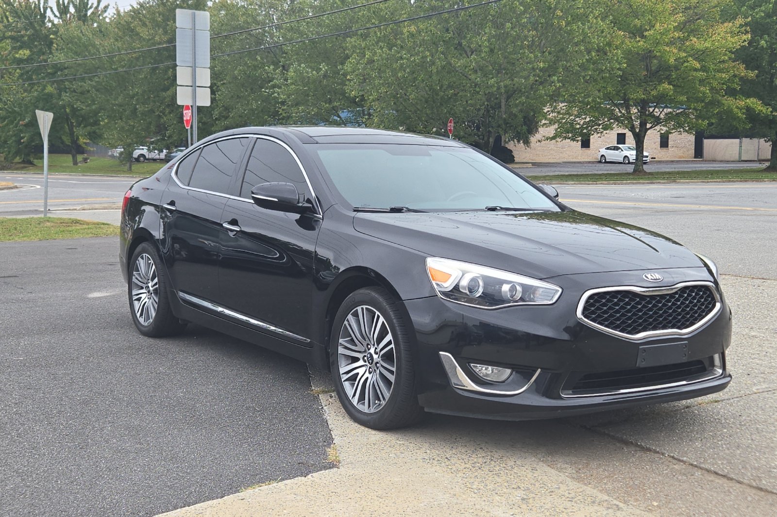 2016 Kia Cadenza