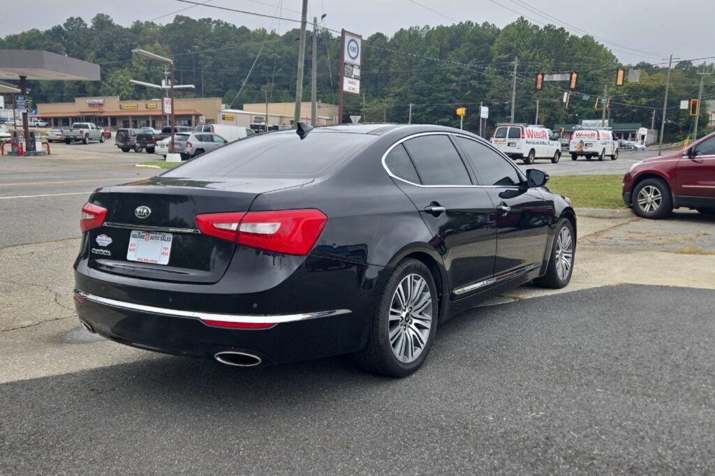 2016 Kia Cadenza EX