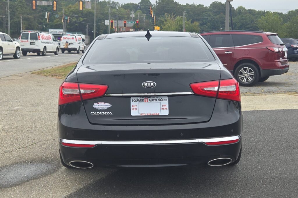 2016 Kia Cadenza EX