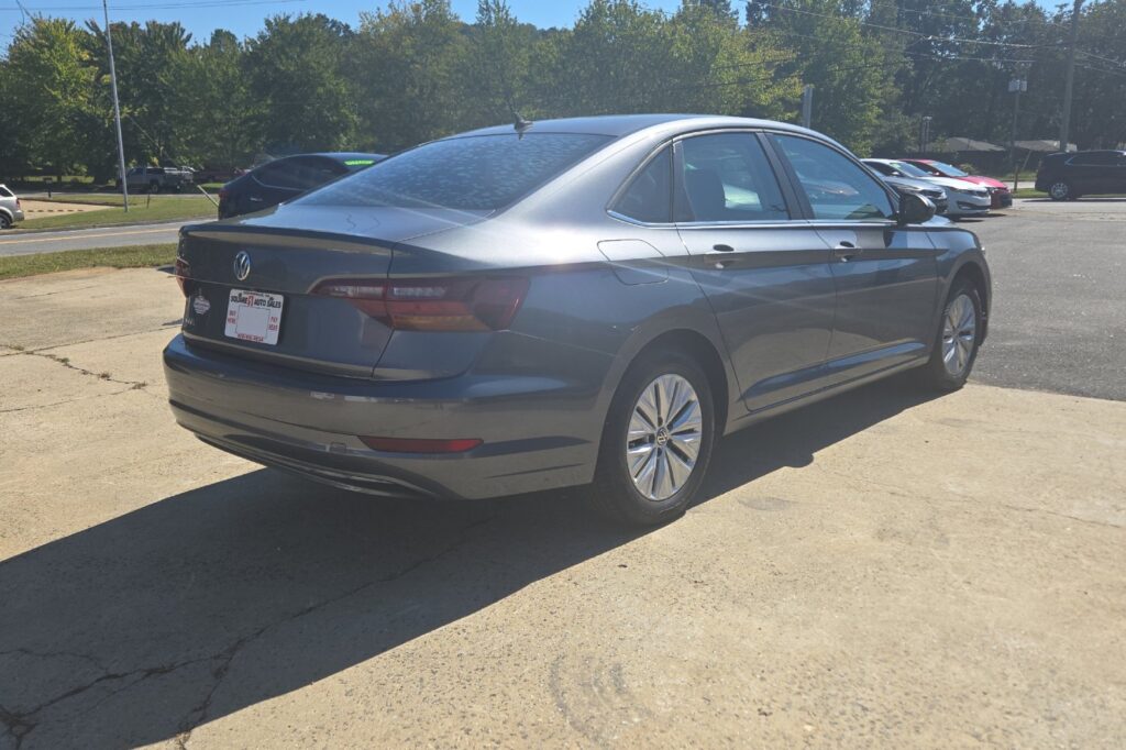 2019 Volkswagen Jetta R-Line